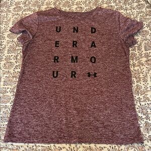 Under Armour Women’s Maroon Heather Tee size M